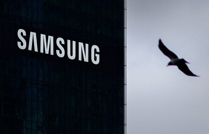 Семья основателя Samsung продала акции на $2 млрд для уплаты налога на наследство