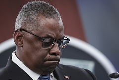 Остин вызван 14 февраля в Конгресс для показаний по своей госпитализации