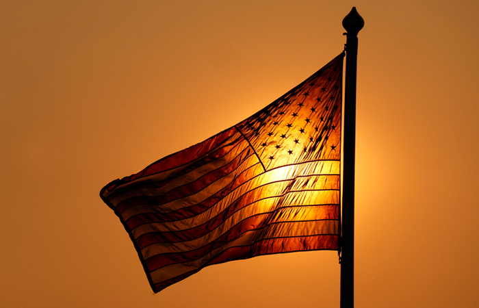 Долги домохозяйств США в IV квартале достигли рекорда