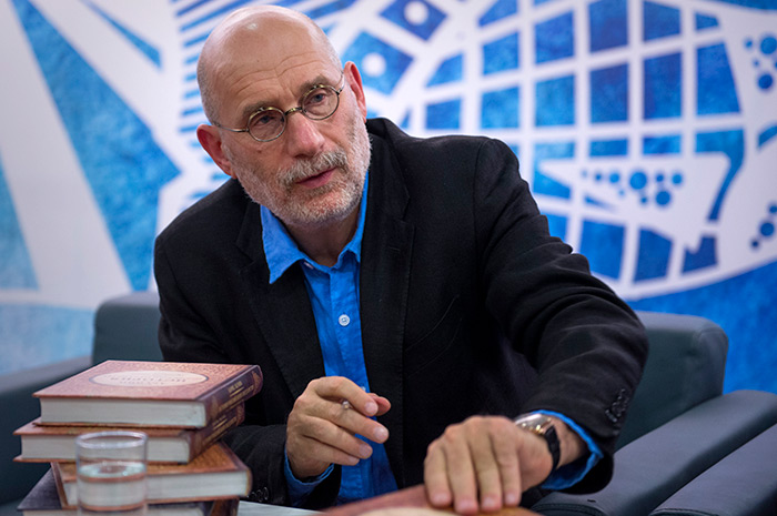 Борис Акунин заочно арестован по делу о призывах к терроризму