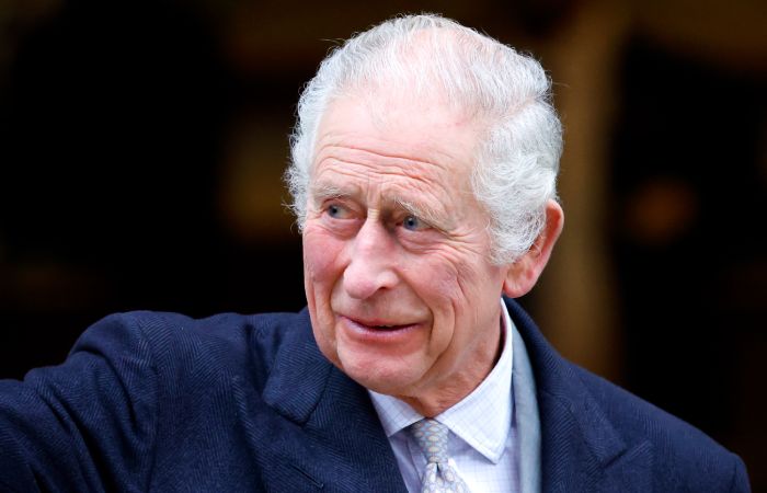 Карл III сделал первое заявление после обнаружения у него рака