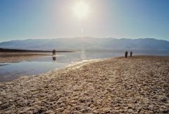 В Долине Смерти благодаря ливням сохранилось редкое озеро