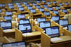 Дума приняла закон о запрете на размещение рекламы на ресурсах иноагентов