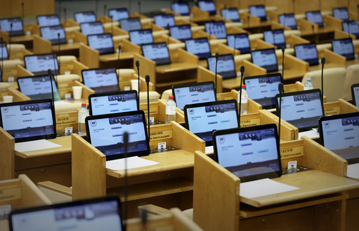 Дума приняла закон о запрете на размещение рекламы на ресурсах иноагентов