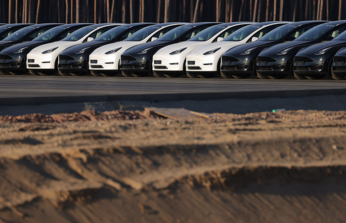 Tesla предложит субсидии на страховку покупателям электромобилей в Китае