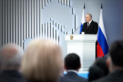 Путин предложил запустить безотзывные сберегательные сертификаты