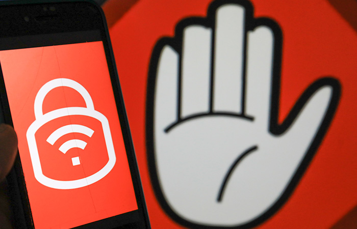 РКН объяснил блокировку сайта словаря жестовых языков наличием фейков о СВО