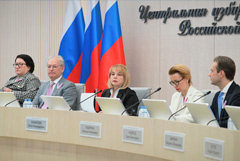 Памфилова рассказала о попытках залить зеленкой урны для голосования