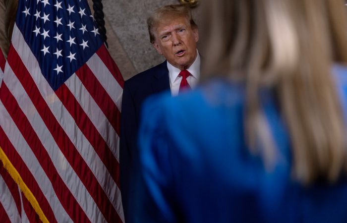 Судья по "делу Сторми Дэниелс" запретил Трампу публично высказываться о свидетелях