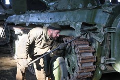 Военные РФ ремонтируют большую часть техники своими силами