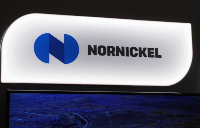 Мосбиржа со 2 апреля приостановит торги акциями "Норникеля" в режиме "Т+1" из-за дробления