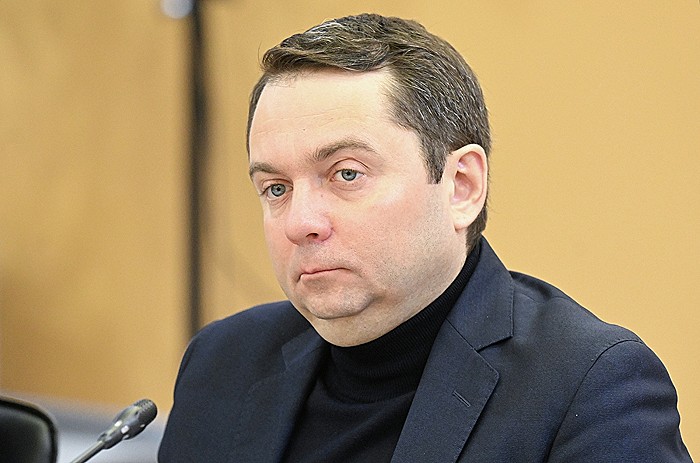 Медики фиксируют медленную положительную динамику у раненого губернатора Чибиса