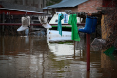 Банкам рекомендовали реструктурировать долги пострадавших от наводнения