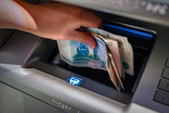 ЦБ отметил рост наличного денежного оборота в России в 2023 году на 14%