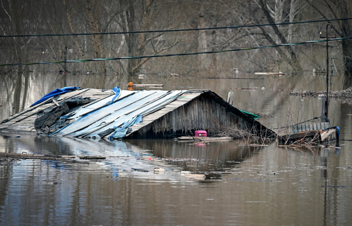 В Оренбургской области остаются подтопленными 12 302 дома