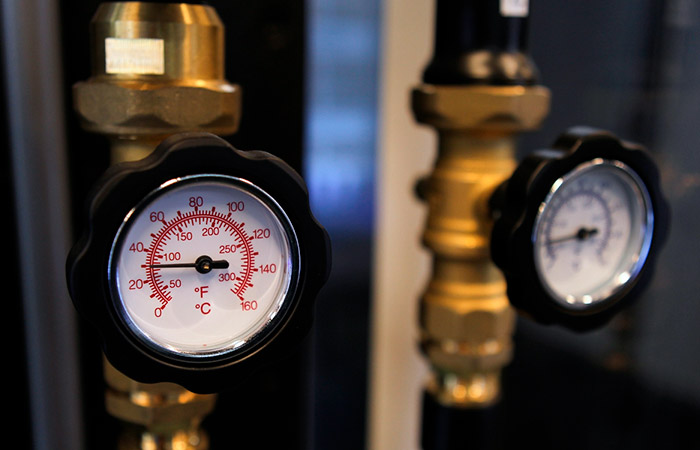 Отопление в Москве начнут отключать в субботу