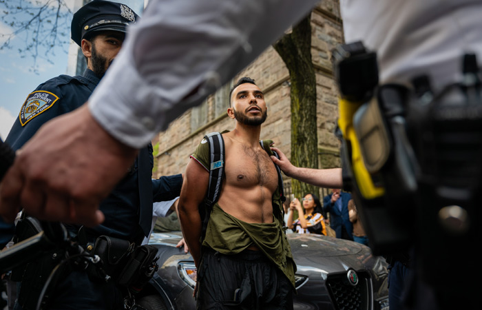 Полиция задержала 57 человек на пропалестинских протестах в Нью-Йорке