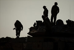 Израильские военные взяли под контроль палестинский КПП в Рафахе