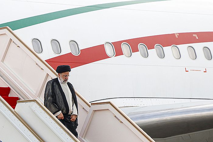 Вертолет с президентом Ирана совершил жесткую посадку на северо-западе страны