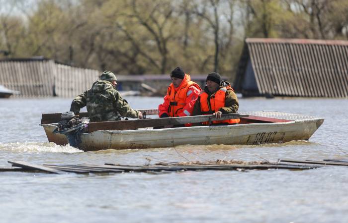 Подъем воды в Иртыше в Омской области остановился
