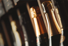 Sotheby's проведет крупнейший в истории аукцион шампанского