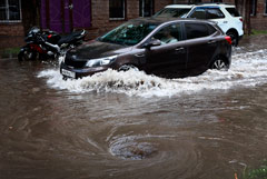 Около 80% месячной нормы осадков выпало в ряде районов Москвы в понедельник