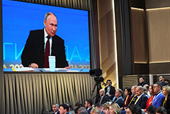 "Прямая линия" с Путиным планируется зимой в совмещенном формате