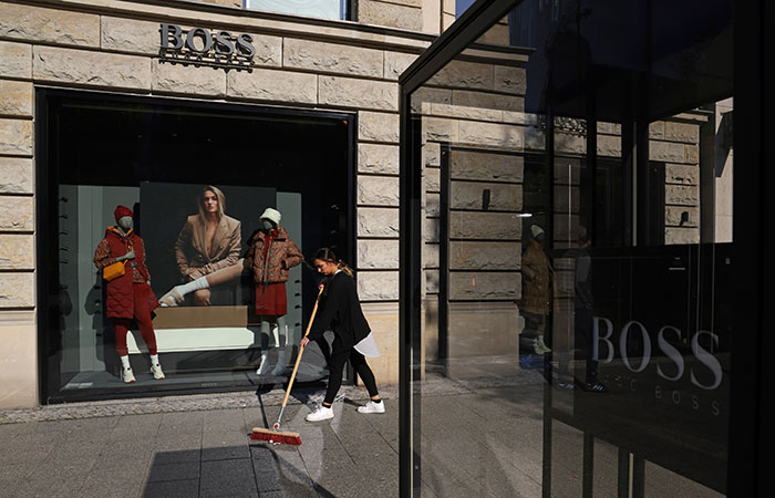 "Стокманн" закрыл сделку по приобретению бизнеса Hugo Boss в России