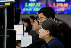 Оператор Гонконгской биржи увеличил чистую прибыль во II кв. на 9%