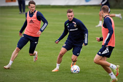 Глушенков и Миранчук вошли в расширенный состав сборной России по футболу