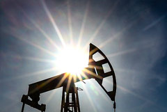 Цены на нефть растут в среду после 4%-ного снижения накануне