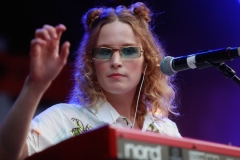 Певица-иноагент Монеточка объявлена в розыск в России