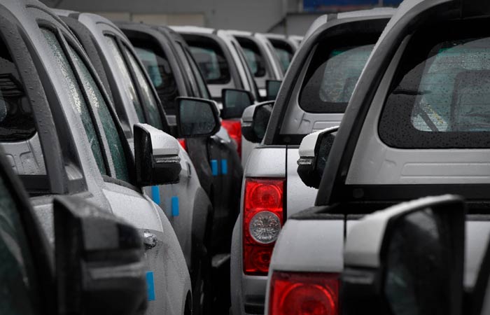 Экспорт легковых автомобилей из КНР в РФ за 9 мес. вырос на 35%, обновив рекорд