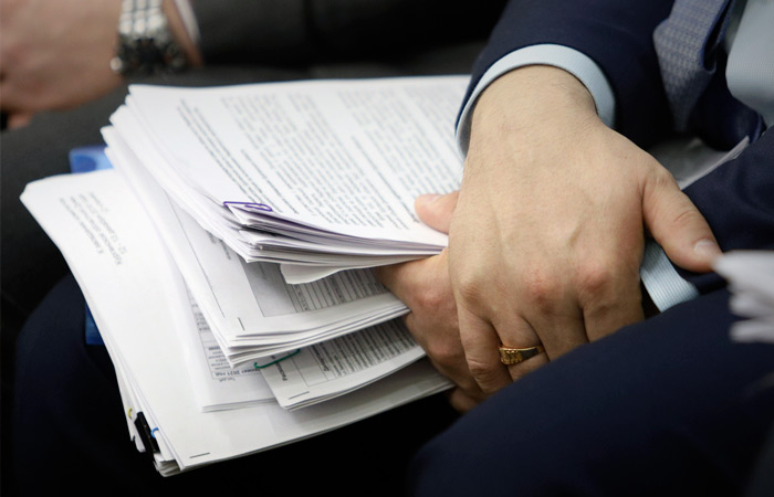 Принят закон о праве кабмина увеличить расходы бюджета-2024 на 1,5 трлн руб.