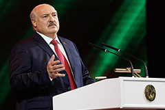 Лукашенко заявил, что РФ не применит размещенное в Белоруссии ядерное оружие без согласия властей республики