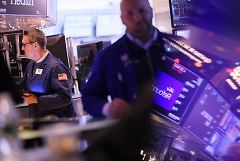 Фондовые индексы США изменились разнонаправленно по итогам торгов