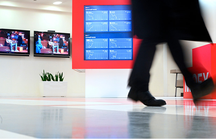 МосБиржа вводит механизм стабилизации на валютном рынке для периодов высокой волатильности