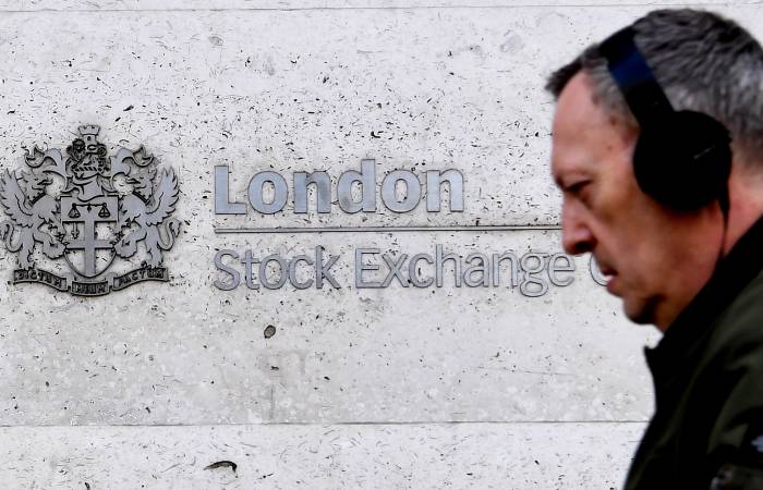 Падение индекса Stoxx Europe 600 на 2% стало максимальным с августа