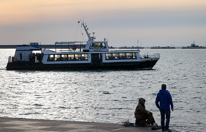 Морской пассажирский транспорт в Севастополе возобновил работу