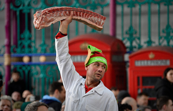 В Лондоне скоро закроются исторические рынки Смитфилд и Биллингсгейт