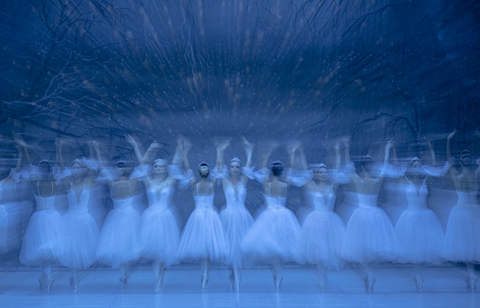 Большой театр открывает продажу билетов на "Щелкунчика"