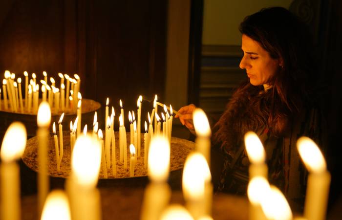 Христиане западных стран отмечают Рождество