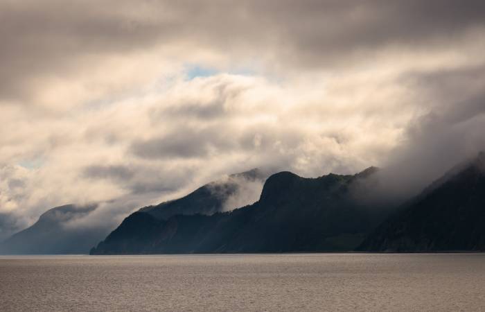Землетрясение магнитудой 6,3 зарегистрировано вблизи Курил
