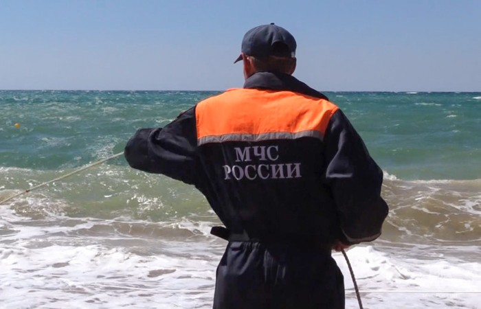 Глава Севастополя заявил, что загрязнения мазутом в городе не носят массовый характер