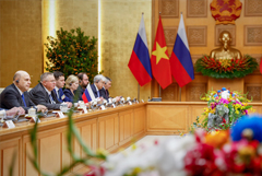 Россия готова поставлять Вьетнаму нефть и СПГ