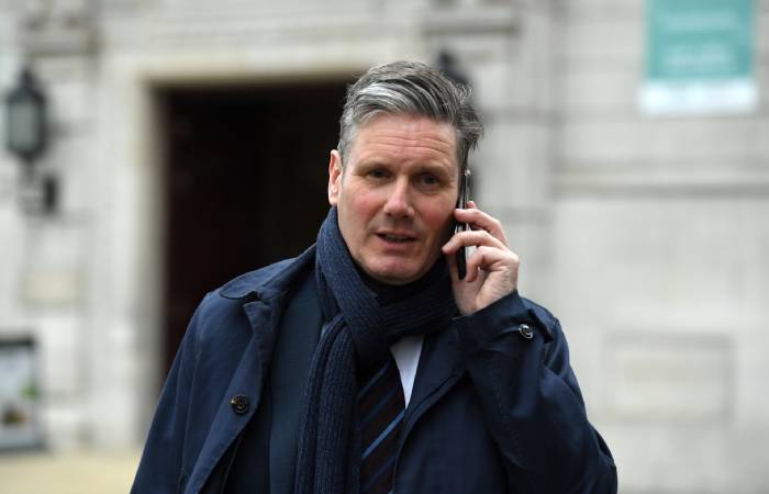 Стармер поддержал решение Зеленского не проводить президентские выборы во время конфликта на Украине