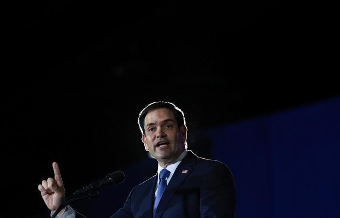 Рубио надеется, что США удастся согласовать условия возобновления помощи Украине