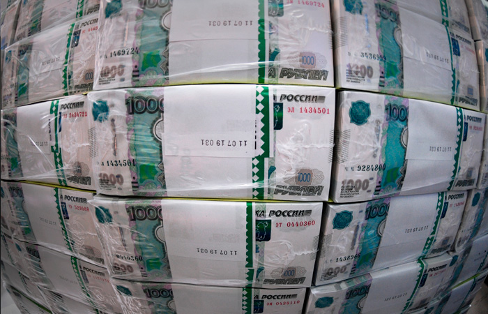 Дефицит бюджета РФ в январе-феврале составил 2,7 трлн руб., или 1,3% ВВП