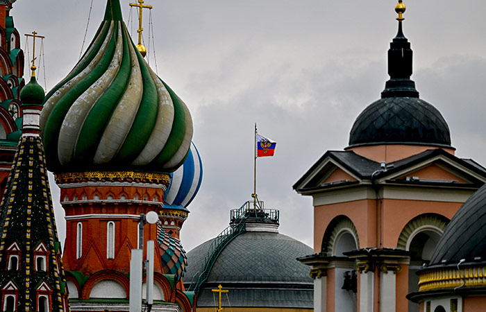 В Кремле заявили о необходимости отмены антироссийских санкций