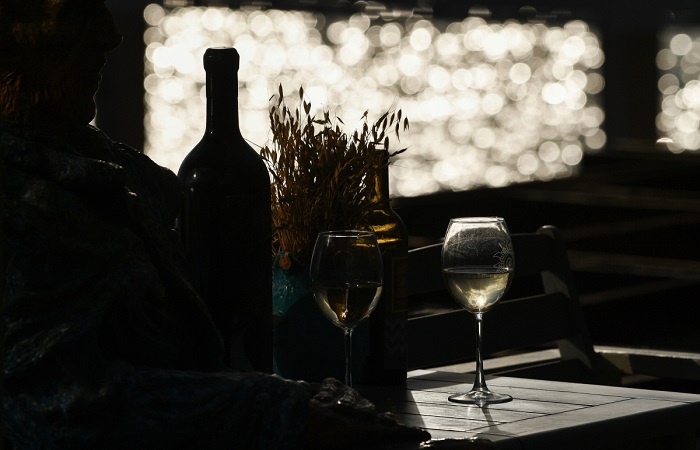 Ресторанам с 1 апреля рекомендовано 20% в винных картах отводить отечественным винам